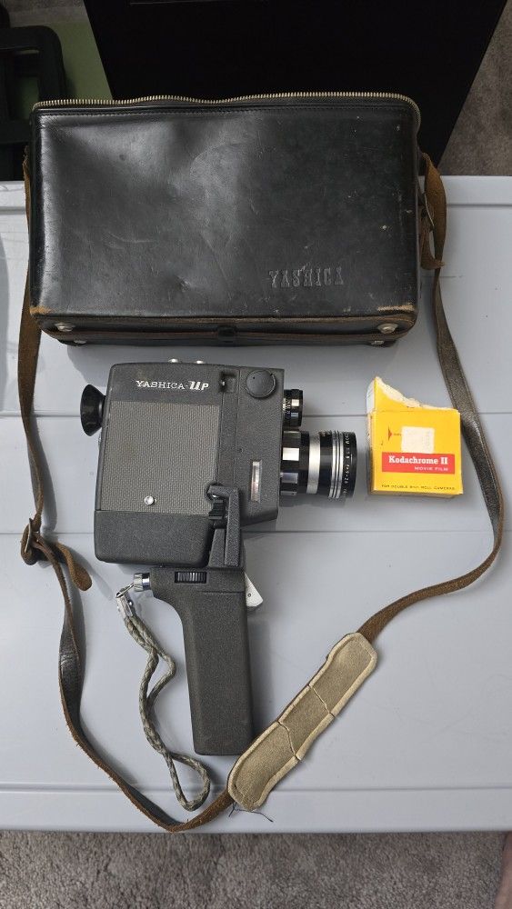 Vintage 8mm movie Camera