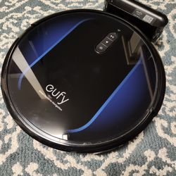Robot Vacuum (Eufy RoboVac G32 Pro)
