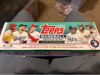 2022 Topps Baseball Complete Factory Set Walmart Edition Parallel Gold Star