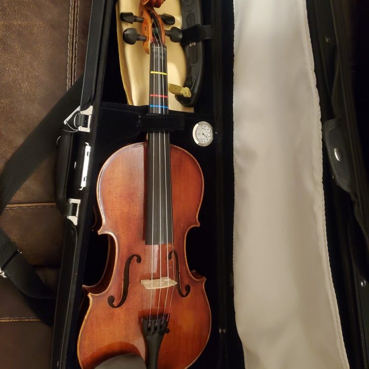 Adult Or Full Size Violin