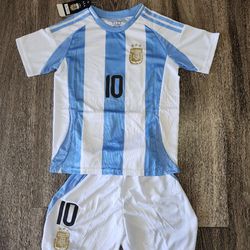 messi Argentina KIDS soccer Jersey Size 24 (8-9  years)