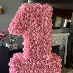 Custom piñatas /pinatas Al gusto