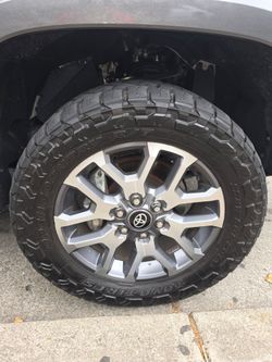 3RD GEN TOYOTA RIMS AND TIRES R/T TRAIL TOYO