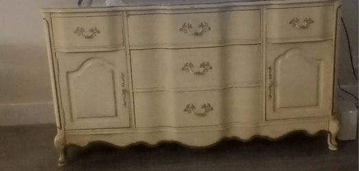 Free Sideboard