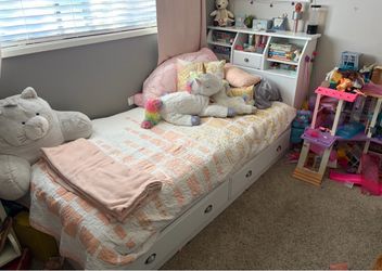 Twin size bed frame