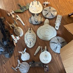 Star Trek Models With Other Pieces 