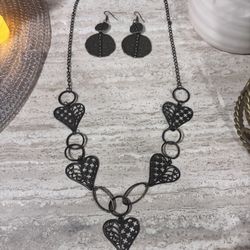 Boho Statement Necklace & Earrings Set – Artisan Style Hearts & Hammered Metal