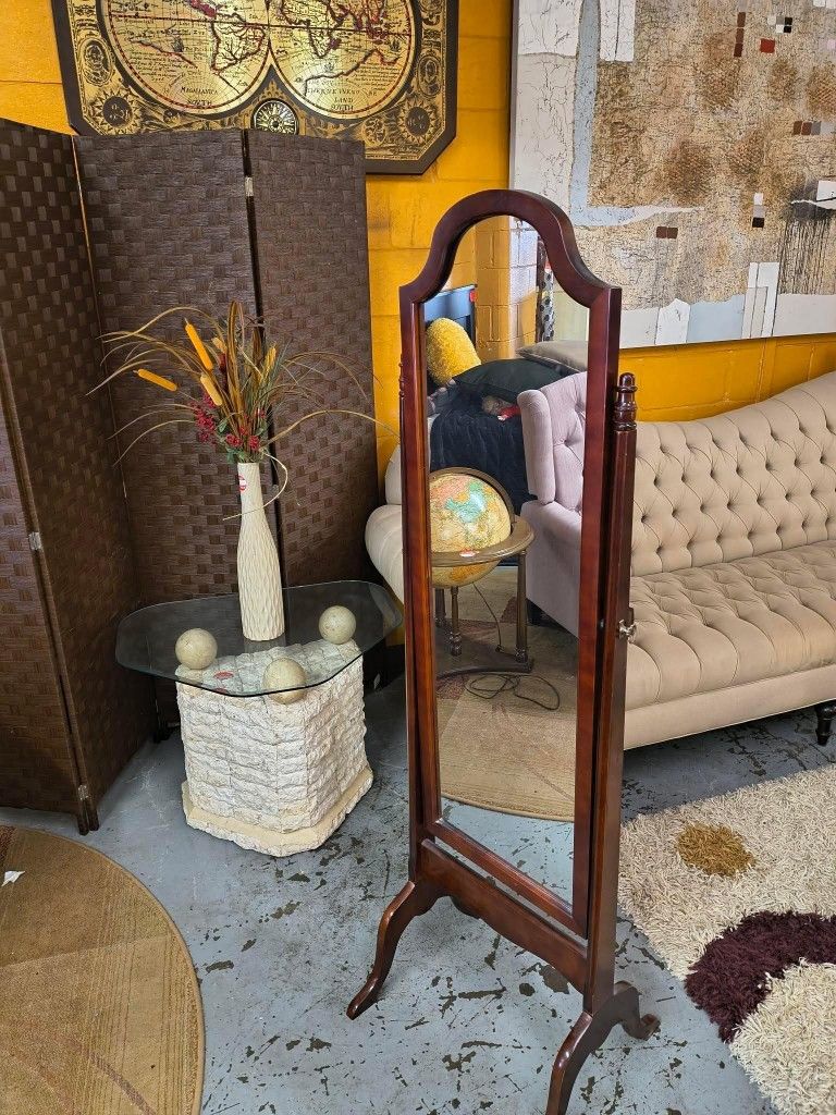 Standing Mirror For Sale πͺ