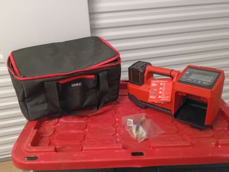 Milwaukee M18 cordless tire inflator