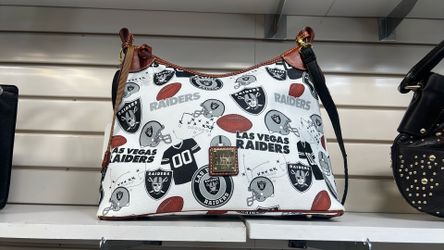 Raiders purse