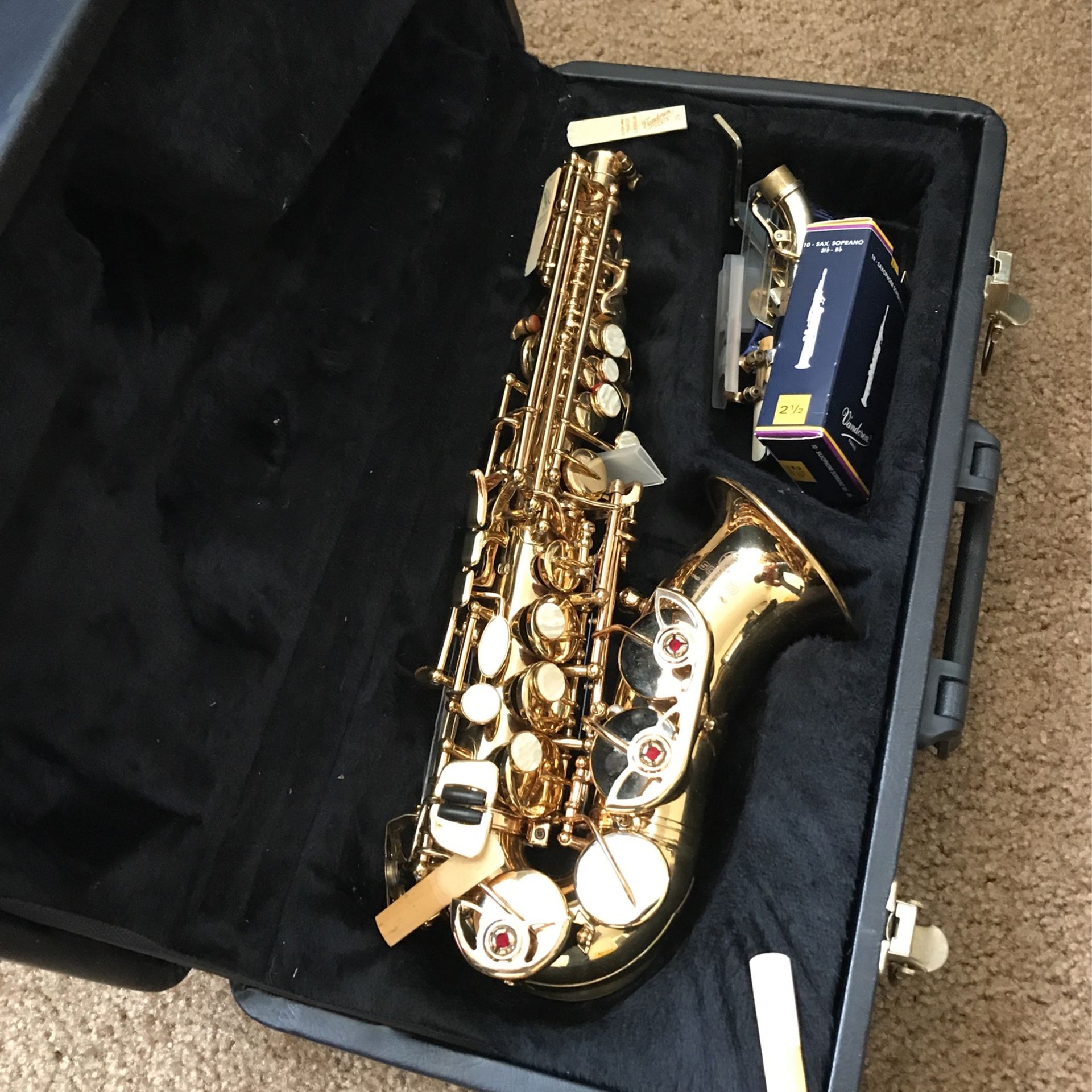 SACANO SAXOPHONE 🎷