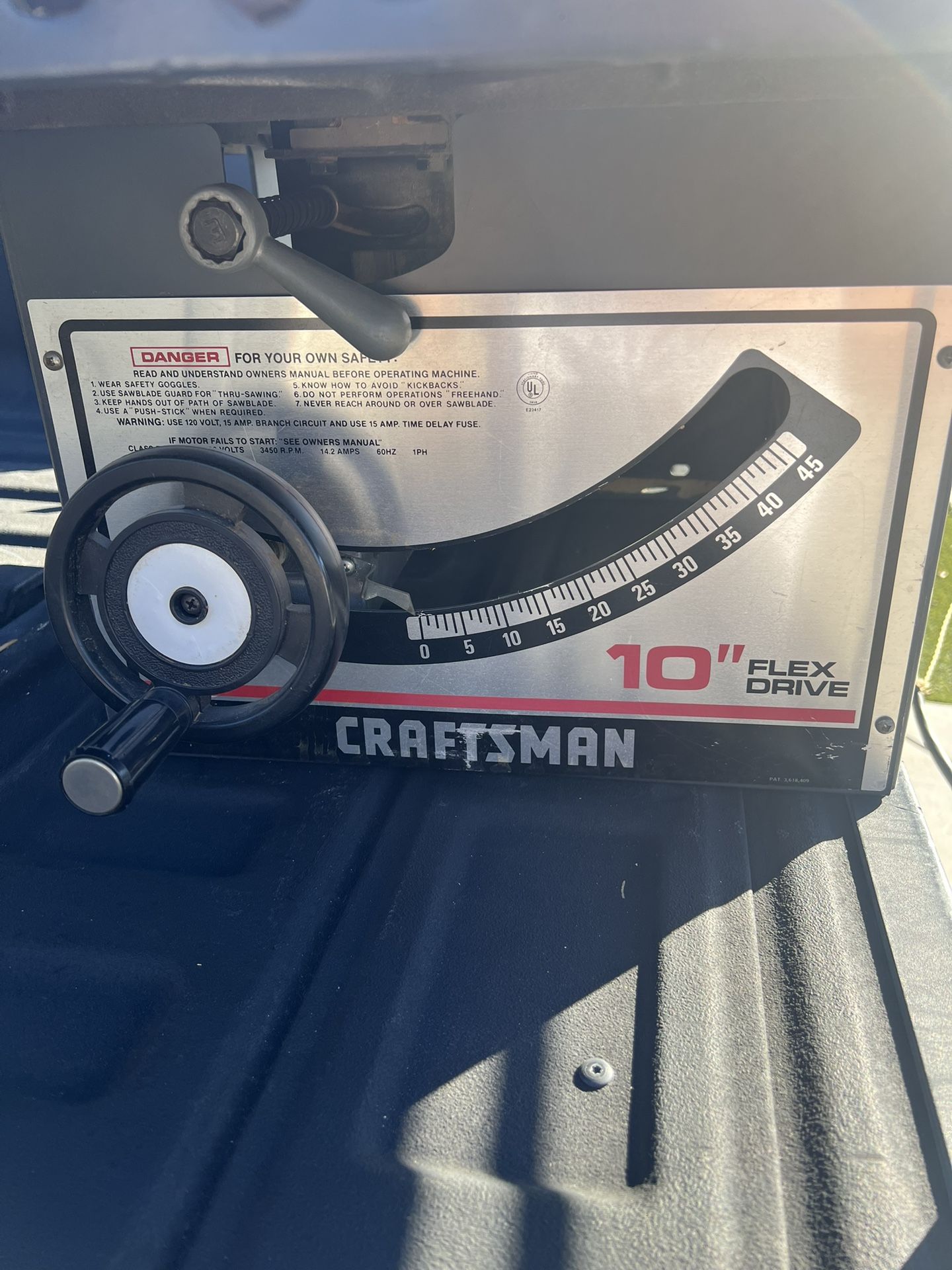 CRAFTSMAN 10-in 15-Amp 120-Volt Corded Portable Jobsite Table Saw with with extra blades