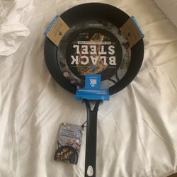 Black steel cooking pan 12” inches
