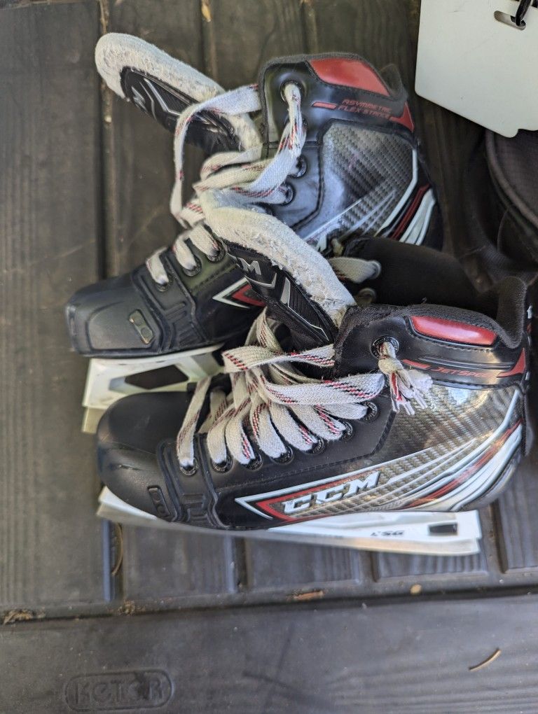 Junior Hockey Goalie Skates