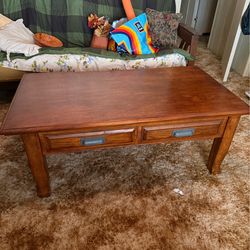 Lift top Coffee table + 2 end tables