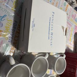 Princess House 4 Coffee Mug And 4desert Plate 