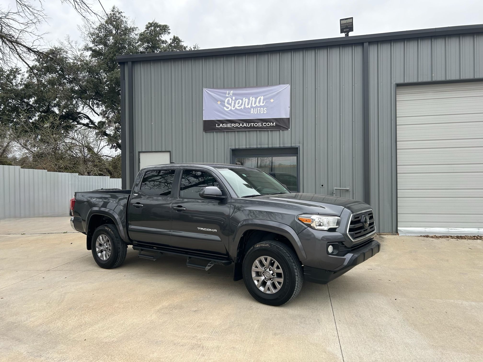 2018 Toyota Tacoma for Sale in Dallas, TX - OfferUp