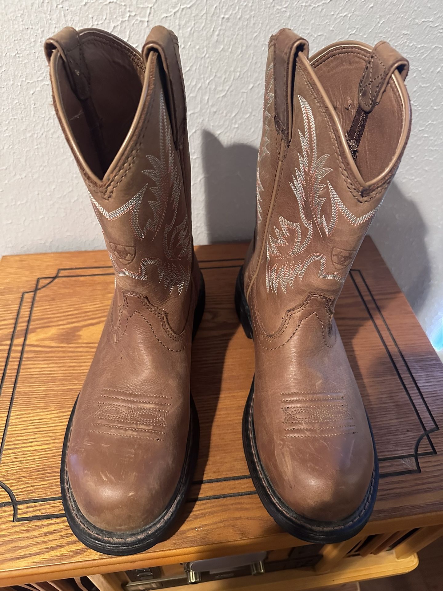 Women Ariat Work Boots