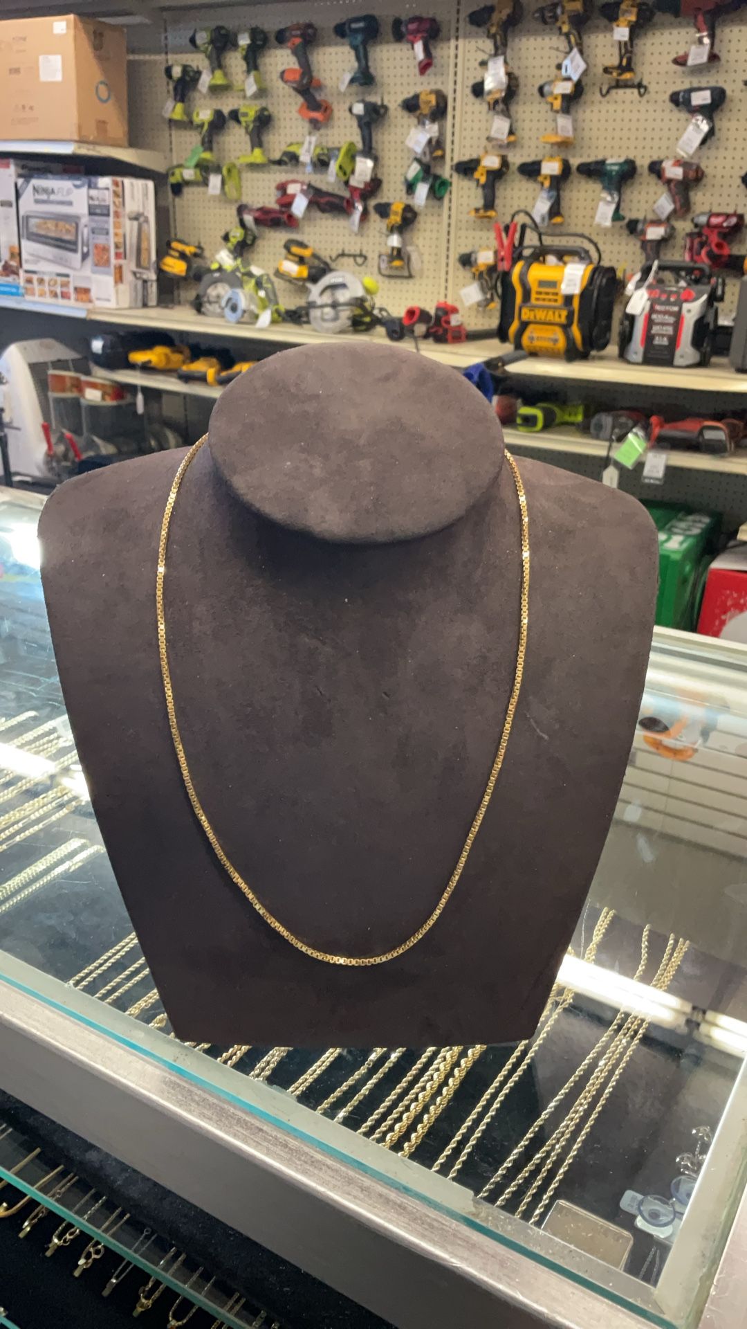 18KT Gold Box Chain 37372-1