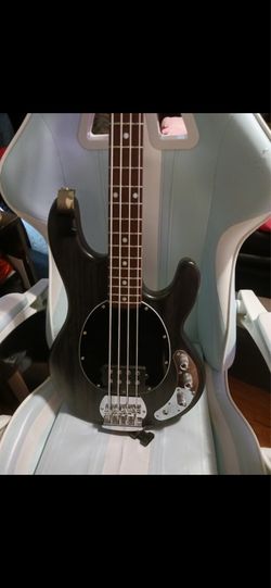 Sterling by Music Man stingray bass