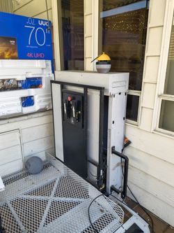 Free wheel chair lift