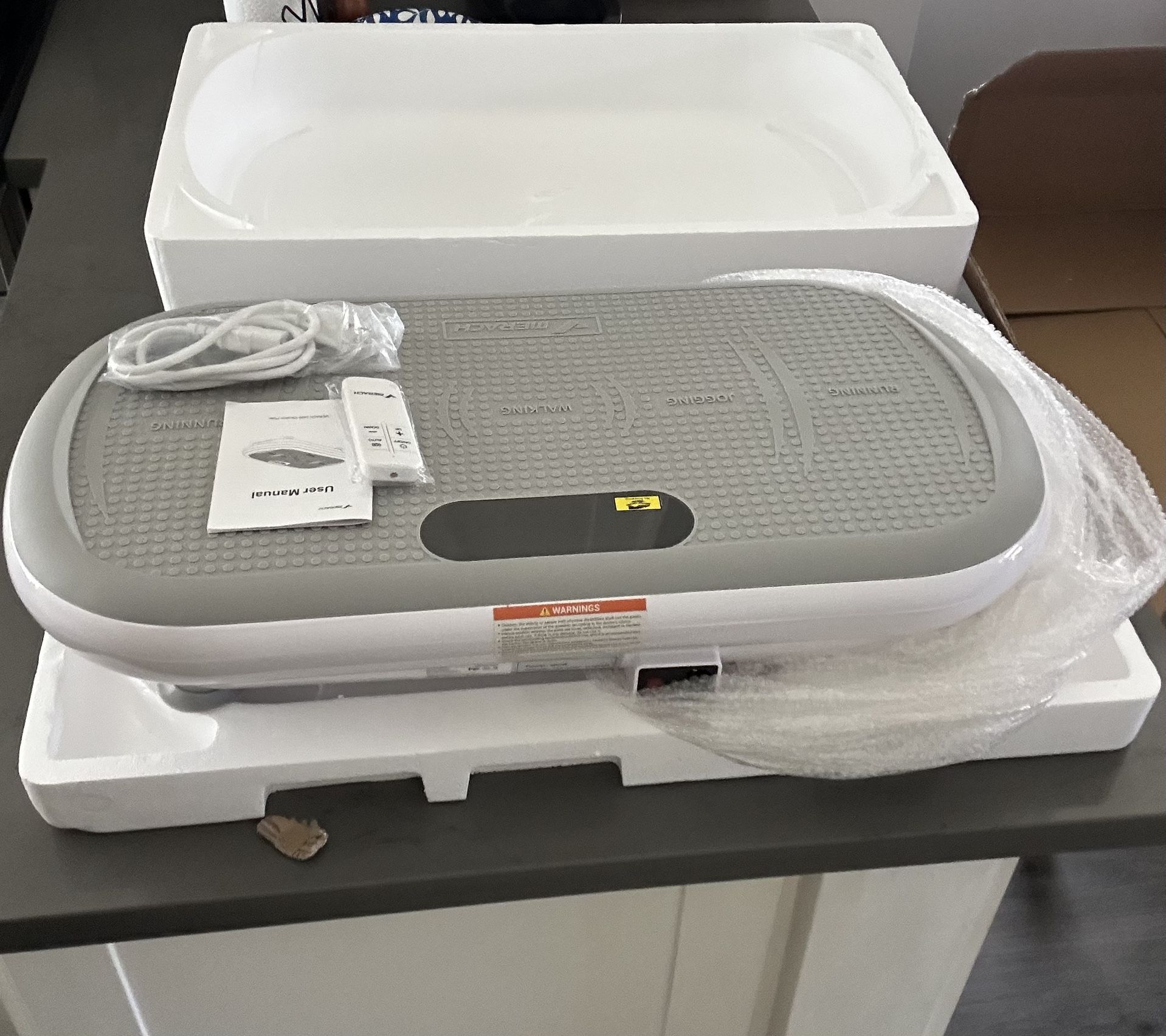 MERACH Vibration Plate Trainer Large