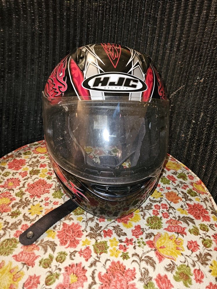 Used HJC CS-R2 HELMET SMALL DOT FMVSS