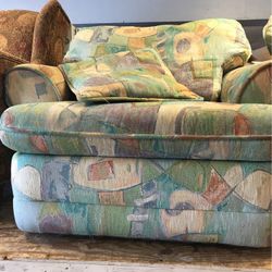 3pc Couch And Loveseat, Chair 