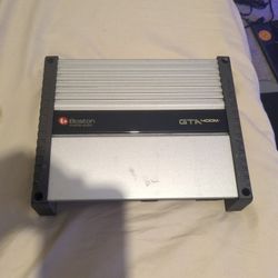 Boston Mobile amplifier 