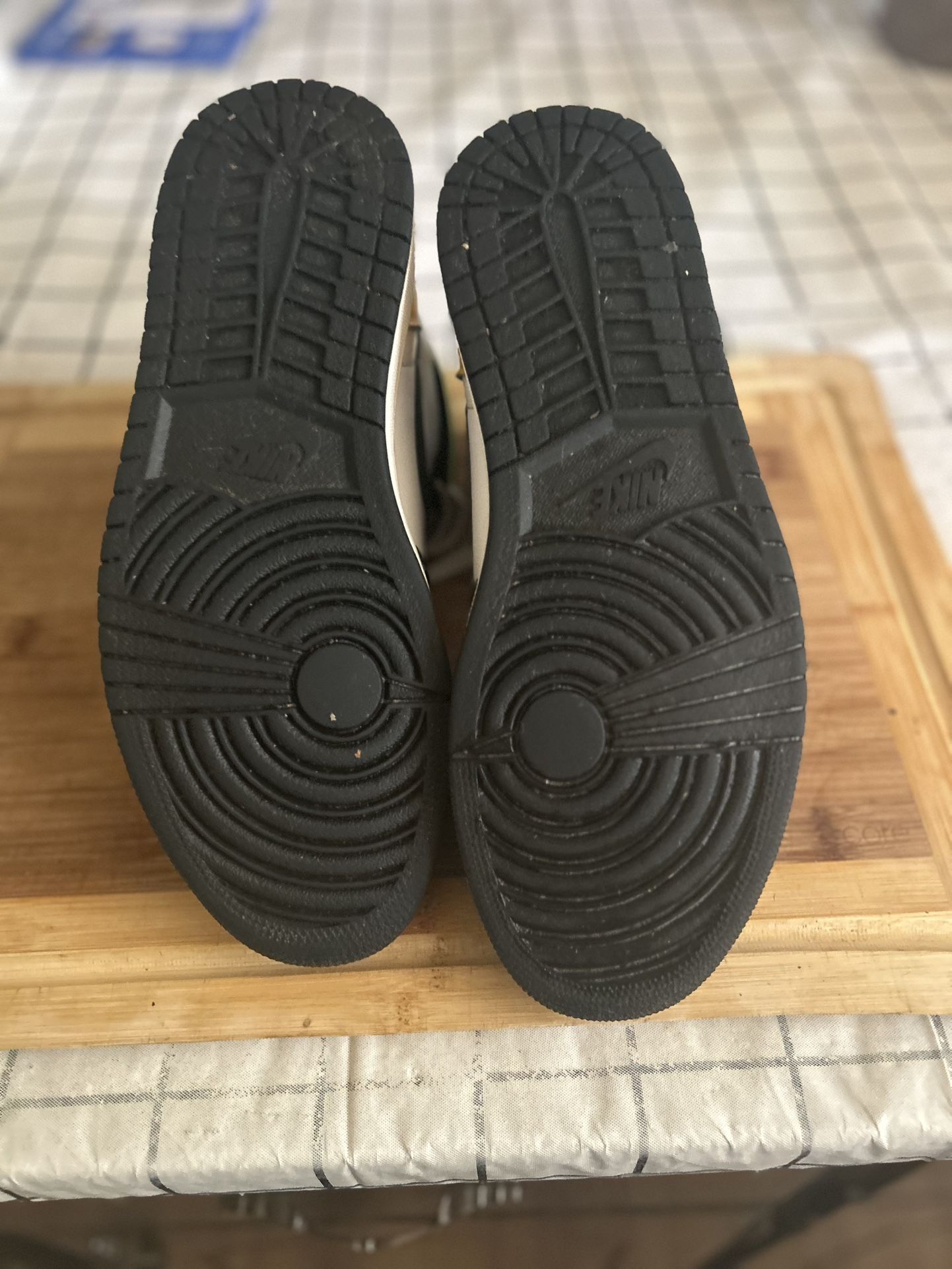 Jordan 1 High And Low