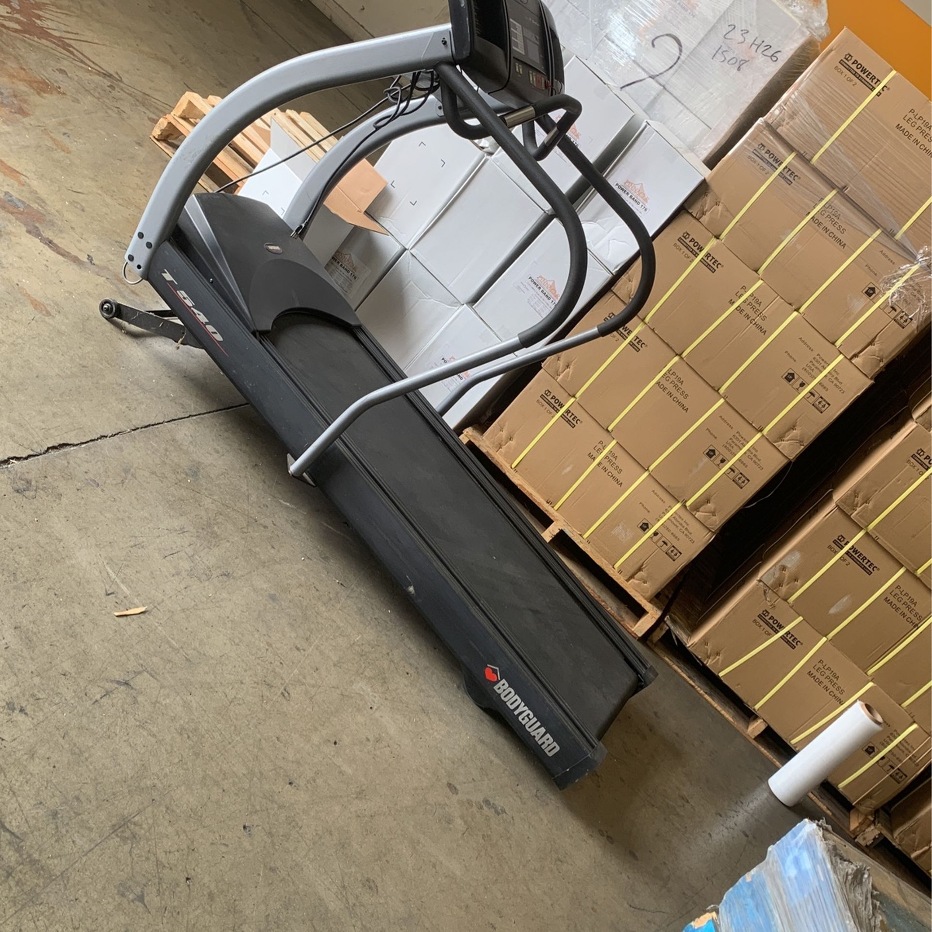 Treadmill Bodyguard T540