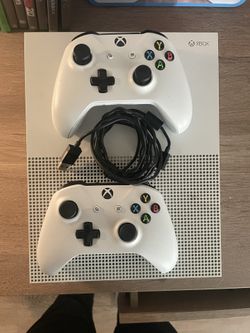 Xbox One S (1 TB)