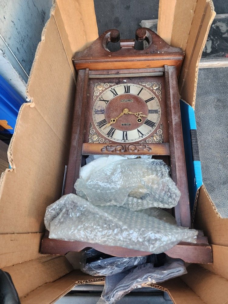 Day Clock