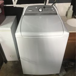 Whirlpool Washer And Dryer 
