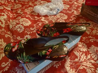 Life Stride Sandals Size 8W