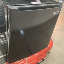 Magic Chef 🧑‍🍳 MINI FRIDGE 