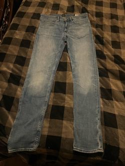 NWT BOSS Hugo Boss Cashmere Touch Delano-200 Denim Jeans⁠