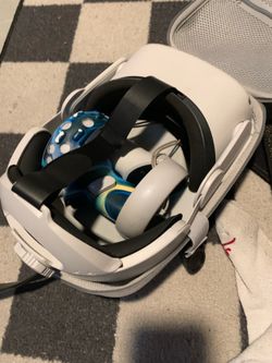 Vr  meta quest two used but with many games