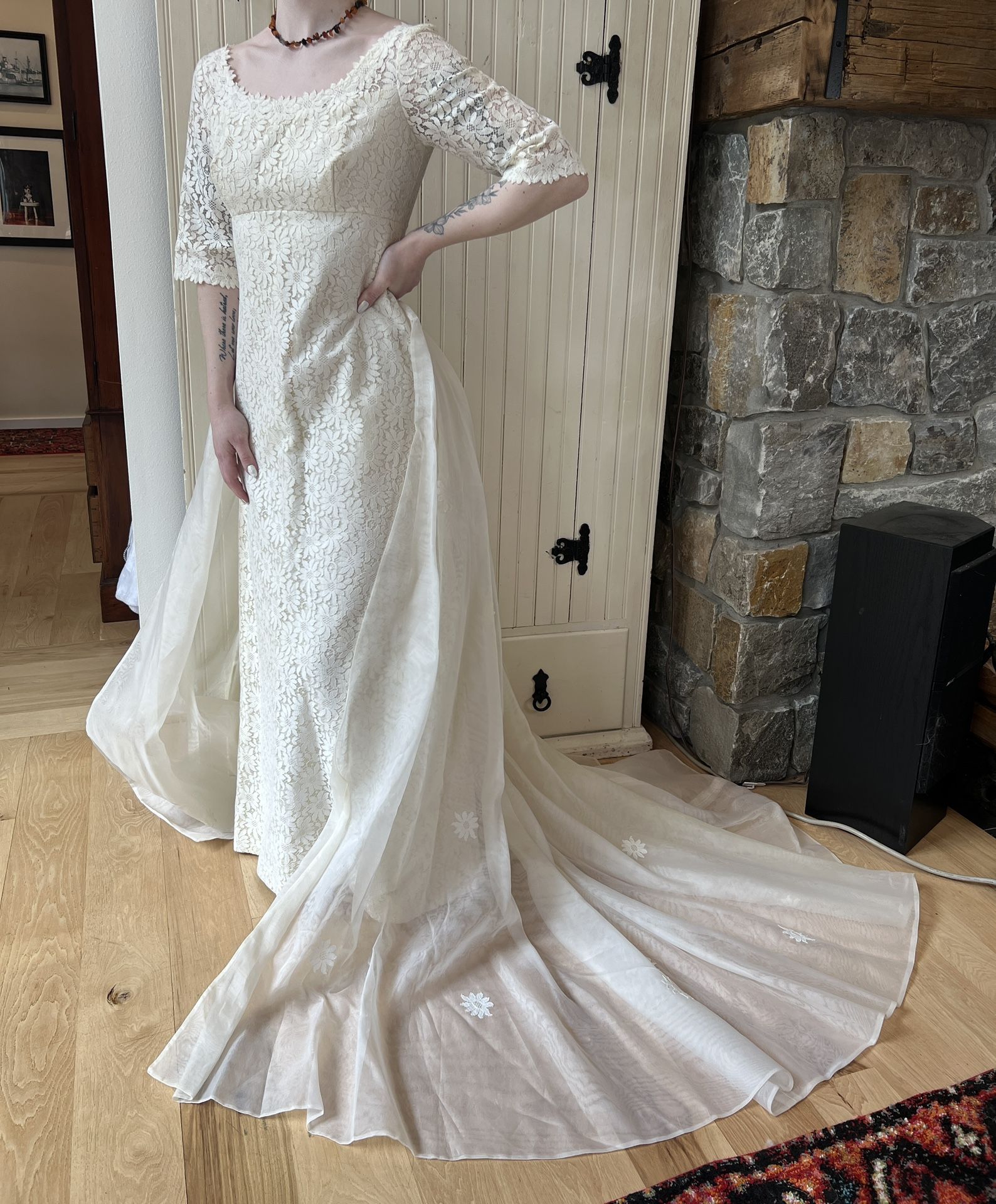 Vtg Regency Era Daphne Bridgerton Style Wedding Dress Empire Waist Lace Train