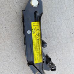 VW Audi Car Jack