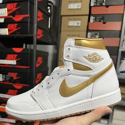 Air Jordan 1 High Metallic Gold Women’s Sz 8.5 