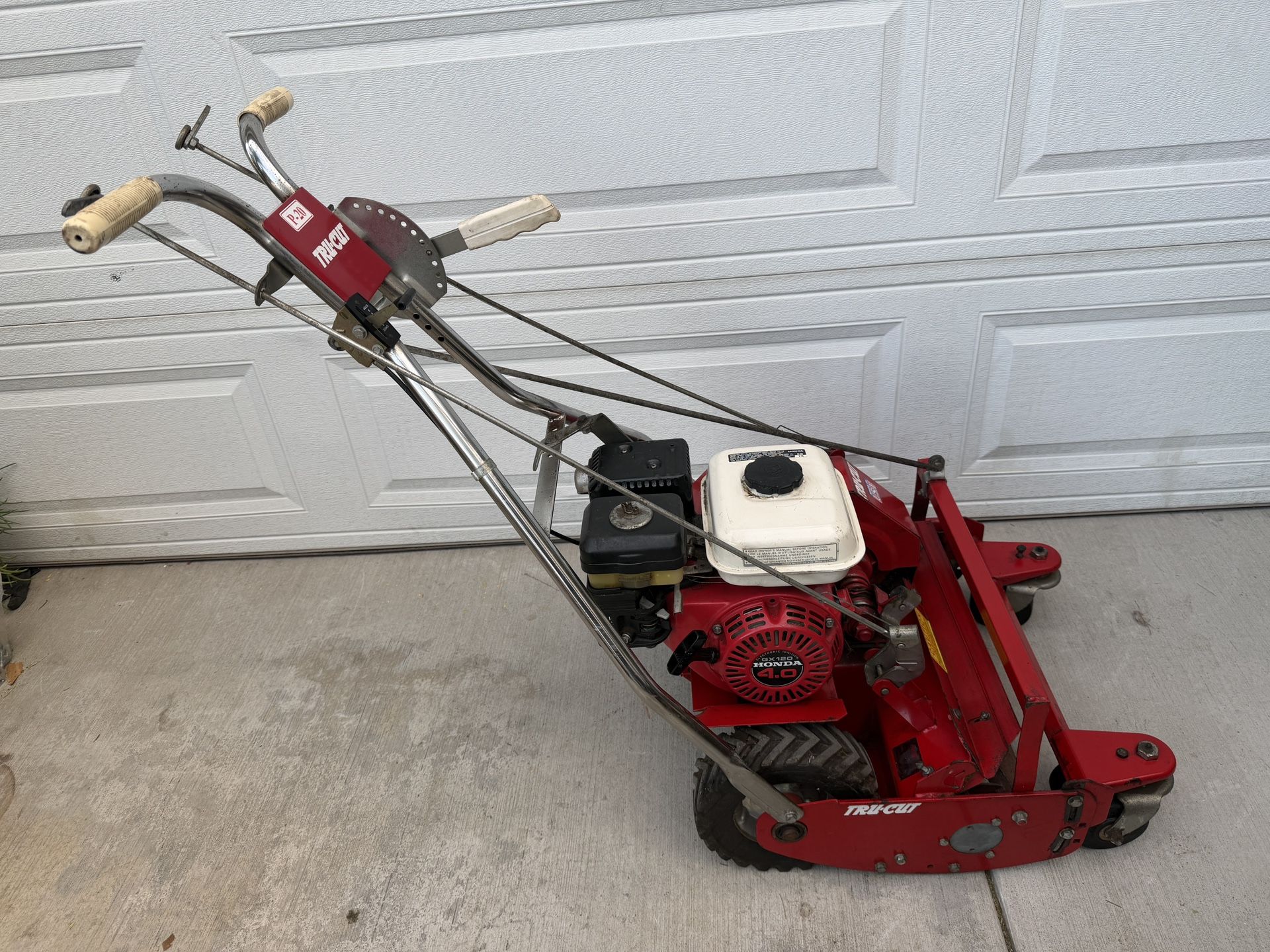 Tru-Cut Walk-Behind Reel Mower w/ Honda GX120 4.0 HP Engine
