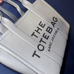 Marc Jacobs medium leather tote bag
