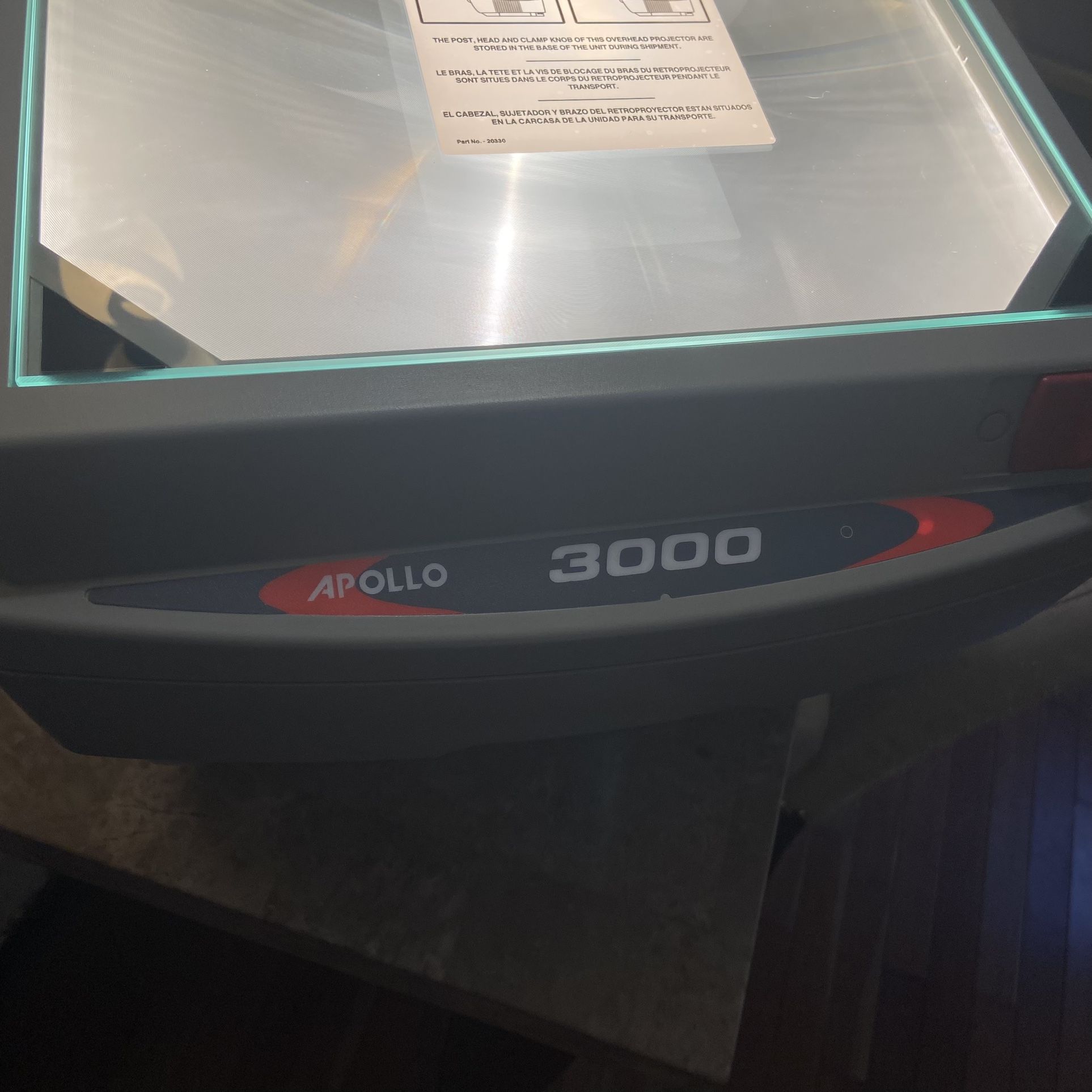 Apollo v3000M Projector