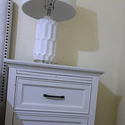 2 Nightstands with Lamps – Good Condition
