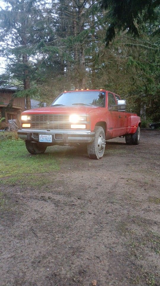 1995 Chevy C3500 6.5 Turbo Diesel (TRADES ONLY!)