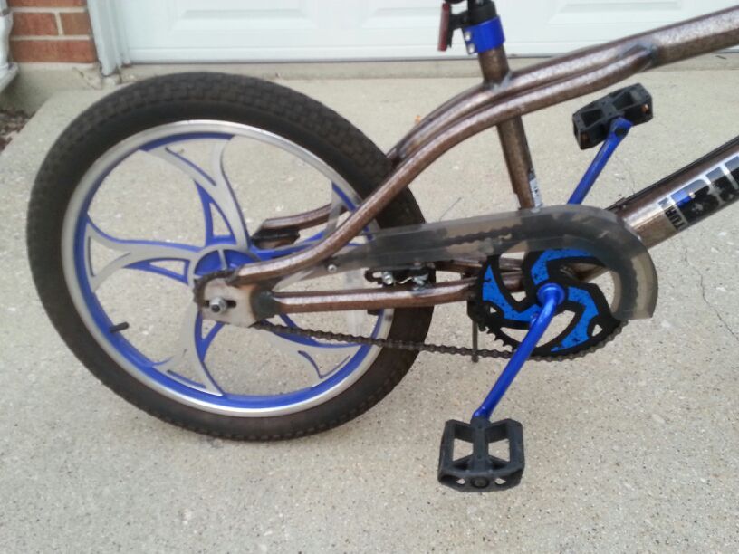 Avigo turn hotsell n burn bike