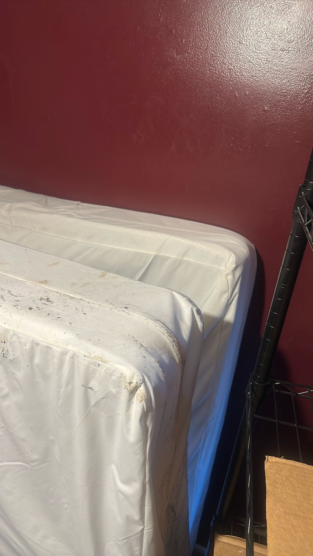 Free Matters And Box Spring