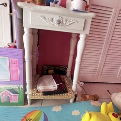 Cute Princess Wooden White Night Stand For Girls Room