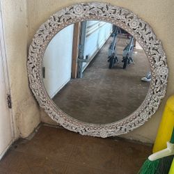 Mirror 